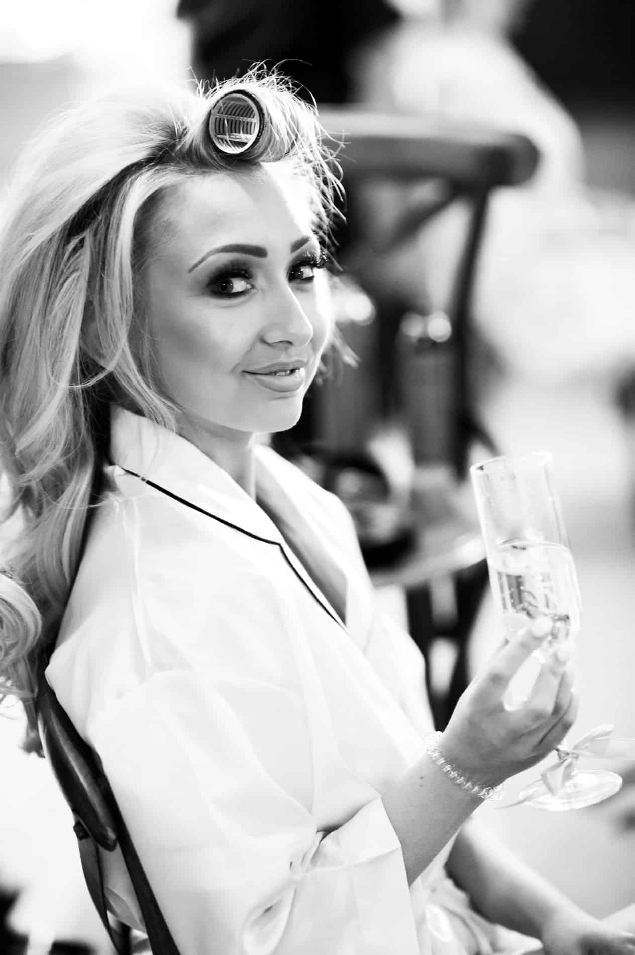 sammi dan mill barns wedding photography philip james