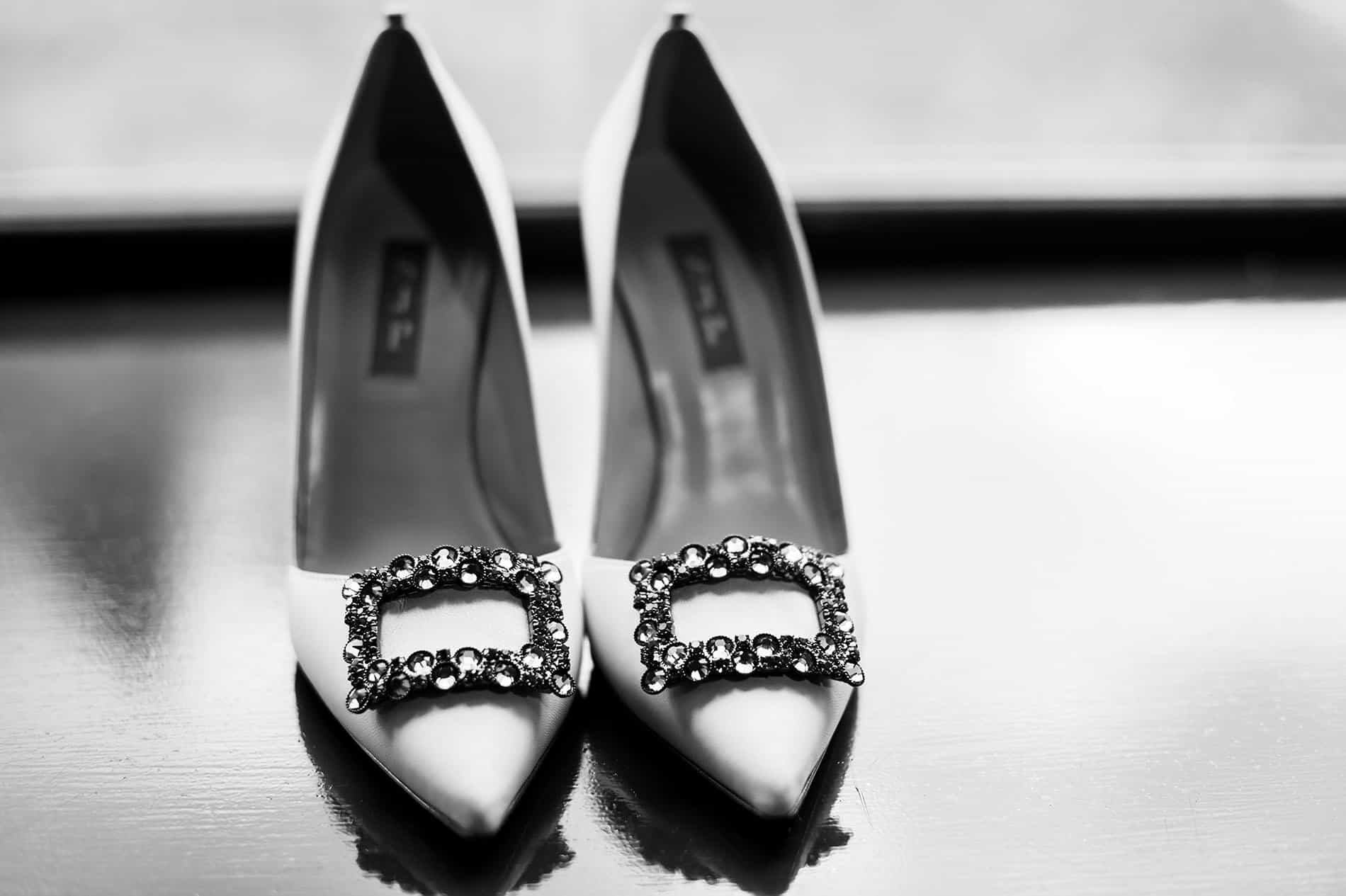 sammi dan mill barns wedding photography philip james