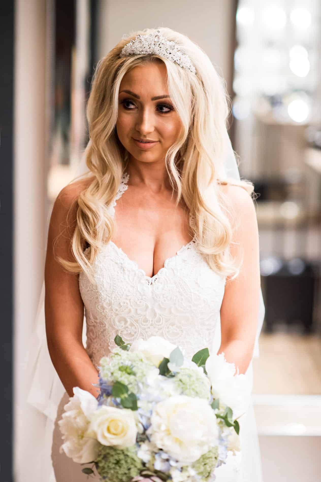 sammi dan mill barns wedding photography philip james