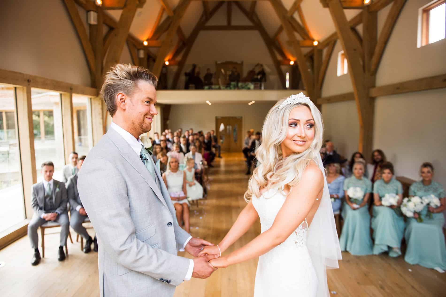 sammi dan mill barns wedding photography philip james