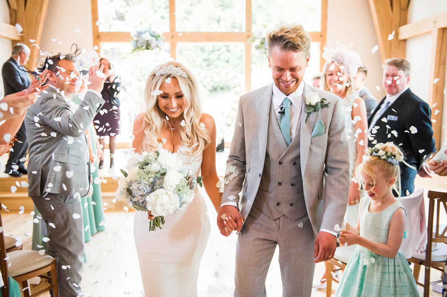 sammi dan mill barns wedding photography philip james