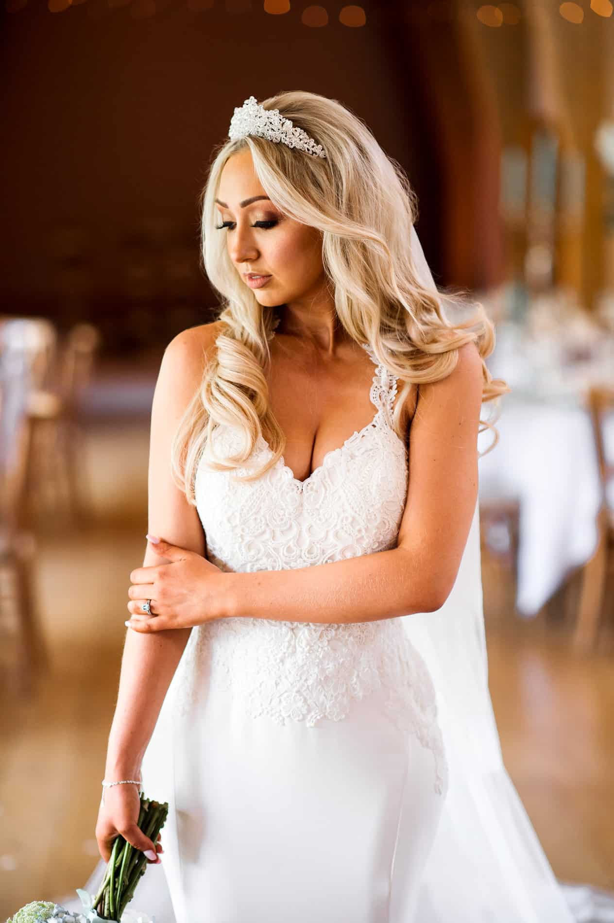 sammi dan mill barns wedding photography philip james