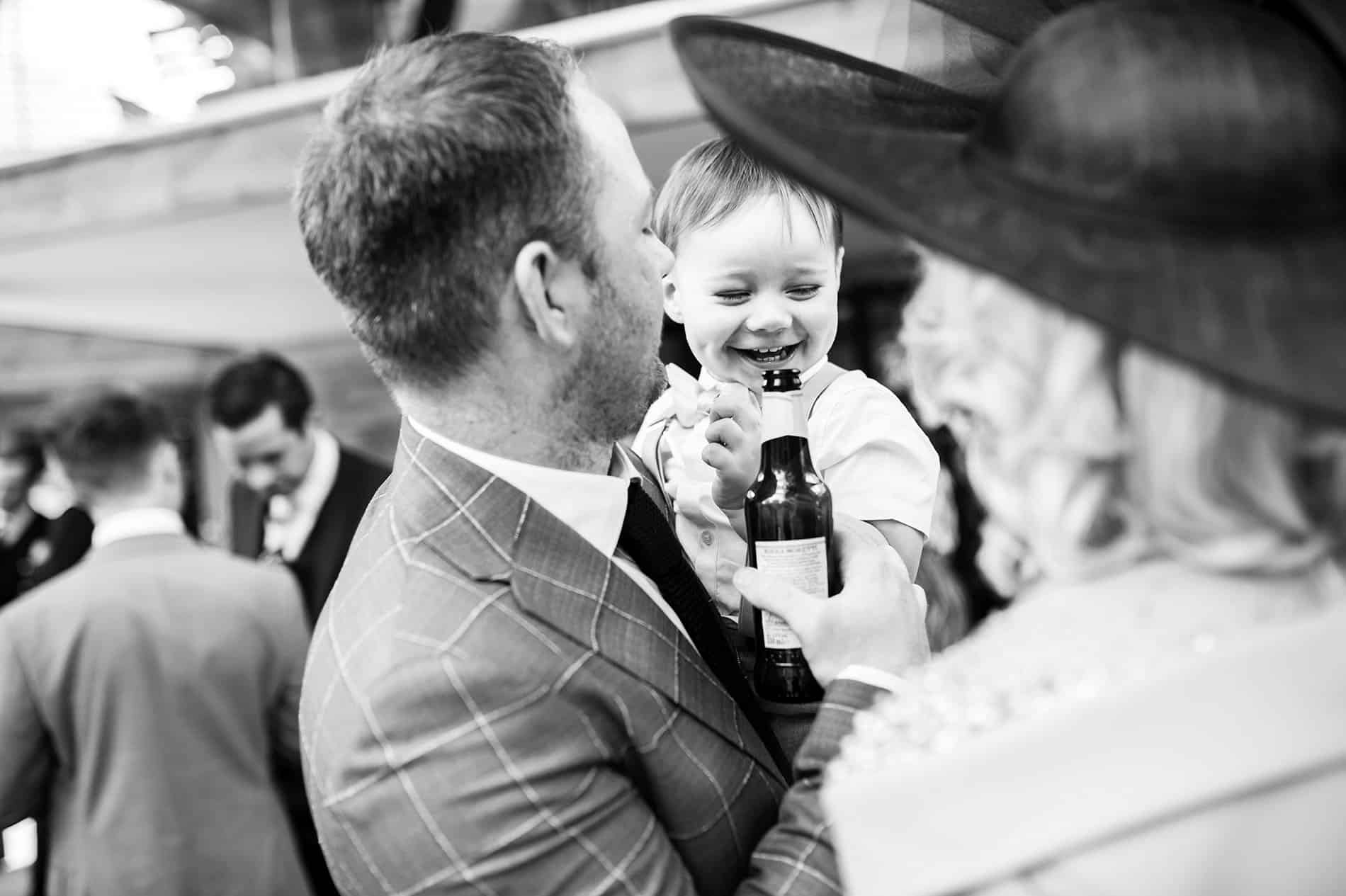 sammi dan mill barns wedding photography philip james