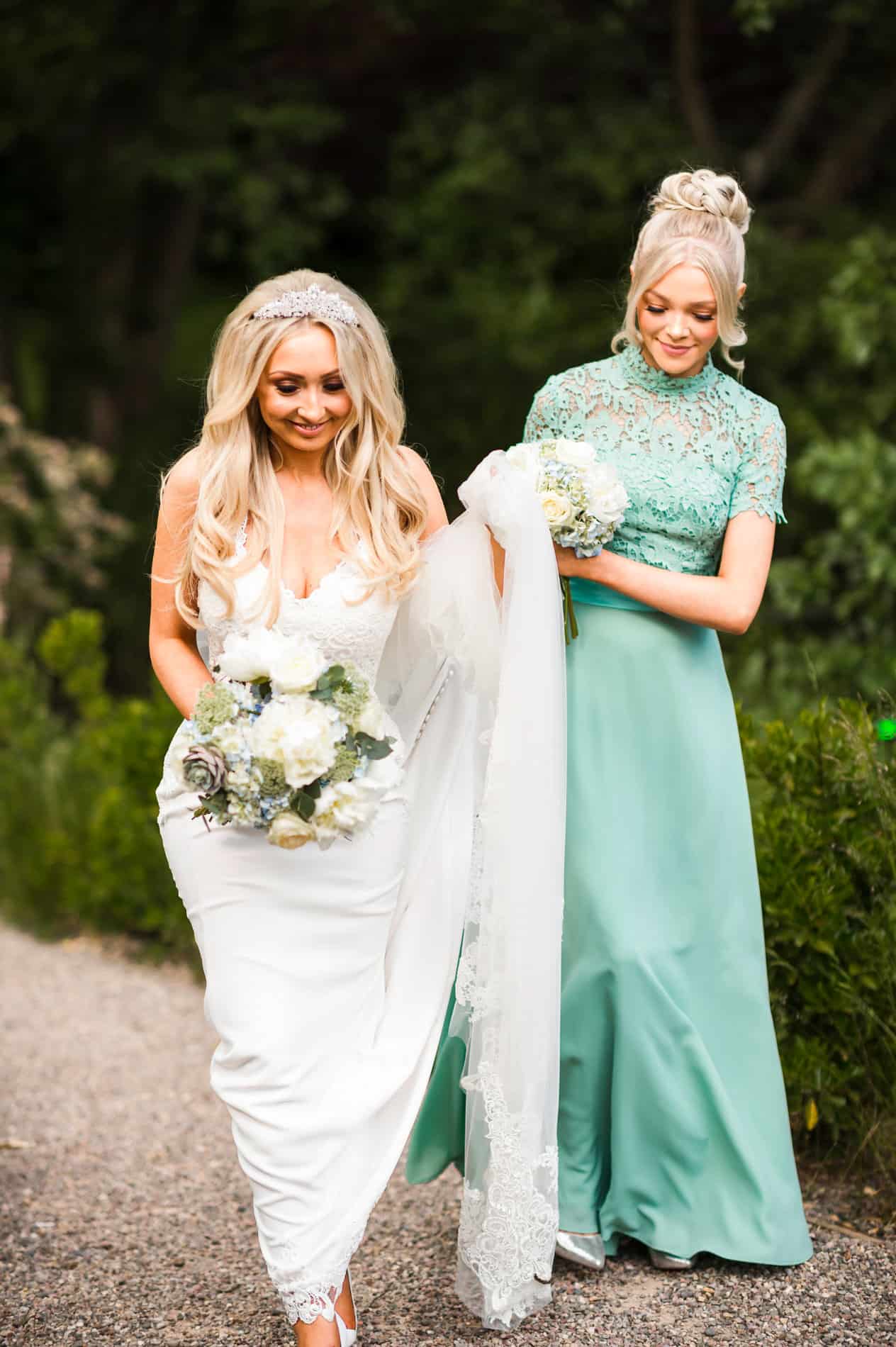 sammi dan mill barns wedding photography philip james