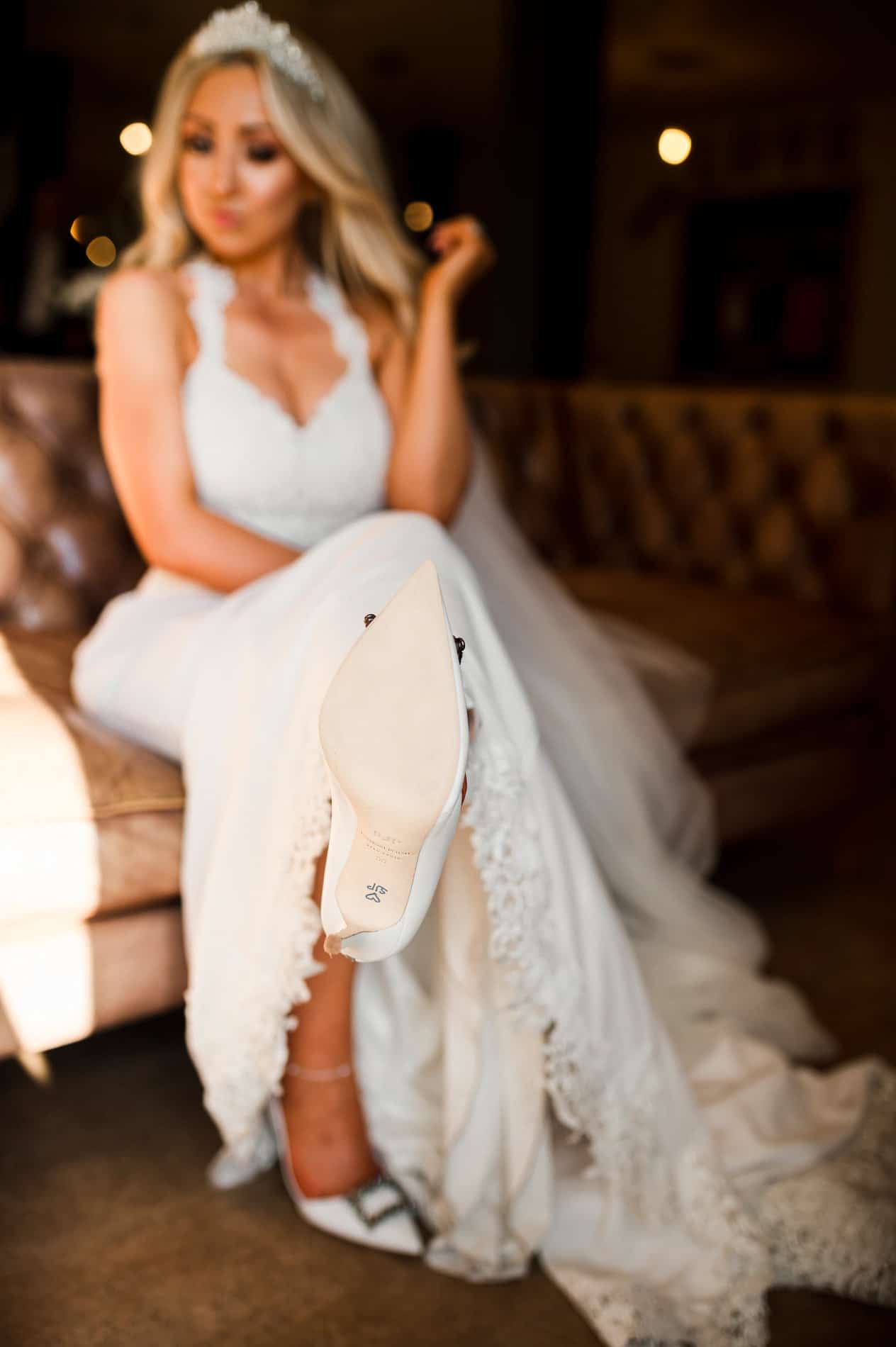 sammi dan mill barns wedding photography philip james